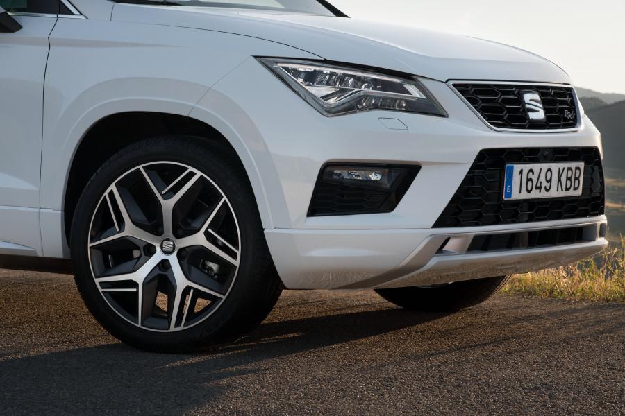Детали экстерьера Seat Ateca FR 2017 года  (WW) (фото 31 из 46)